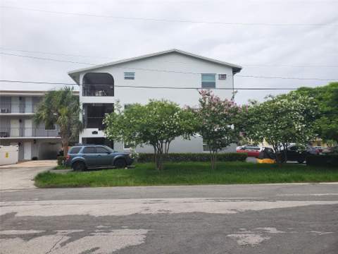 1021 NE 24th Avenue #30, Pompano Beach FL - photo 14 of 18