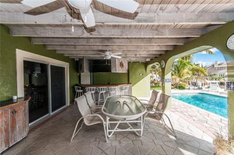 2732 NE 10th Street, Pompano Beach FL - photo 8 of 54
