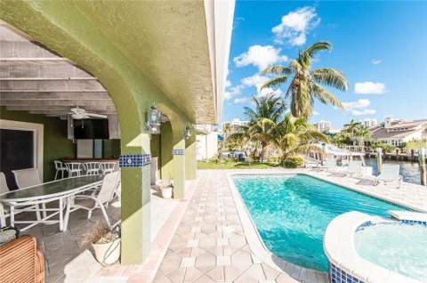 2732 NE 10th Street, Pompano Beach FL - photo 10 of 54