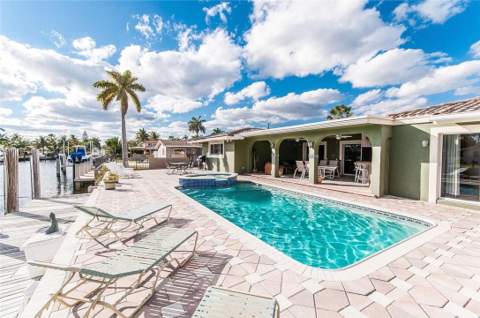 2732 NE 10th Street, Pompano Beach FL - photo 15 of 54