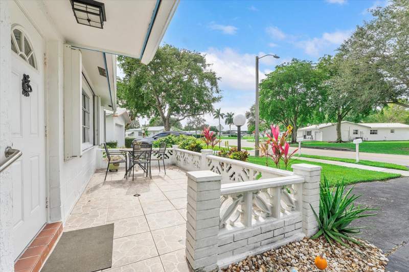 2 bedroom Single Family Residence at 1540 NW 85th Avenue, Lauderdale West 2 Sec 78-, Plantation — photo 3