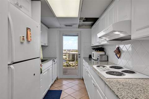 2841 N Ocean Boulevard #1809, Fort Lauderdale FL - photo 8 of 47
