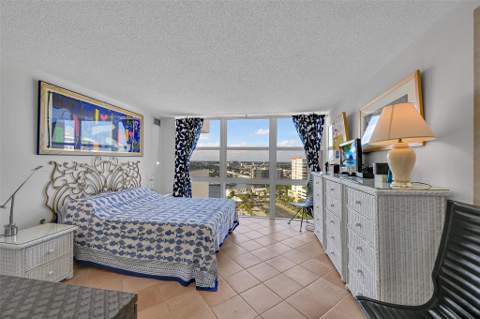 2841 N Ocean Boulevard #1809, Fort Lauderdale FL - photo 13 of 47