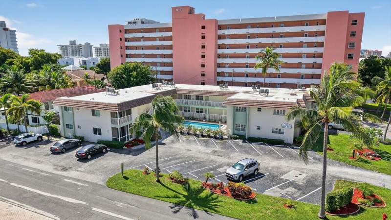 1 bedroom Condominium at 1450 N Riverside Drive #102, Bon Bini Condo, Pompano Beach — photo 3
