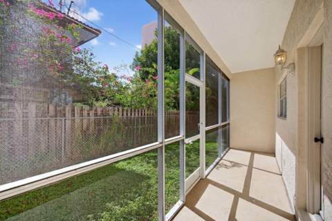 1450 N Riverside Drive #102, Pompano Beach FL - photo 16 of 32