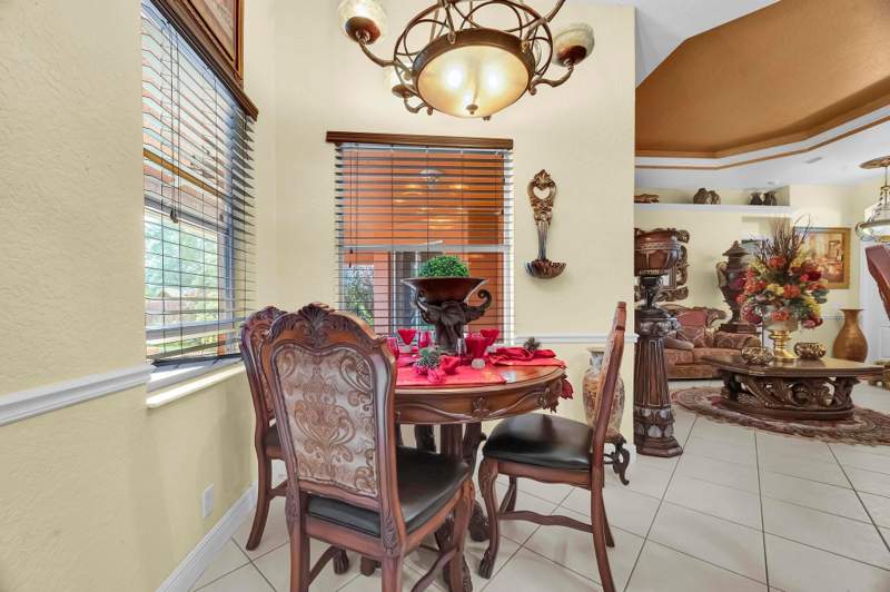 4 bedroom Single Family Residence at 624 SW Nichols Terrace, Port St Lucie Sec 09, Port St. Lucie — photo 5