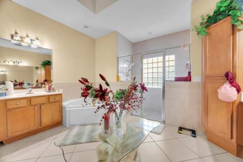 624 SW Nichols Terrace, Port St. Lucie FL - photo 7 of 44