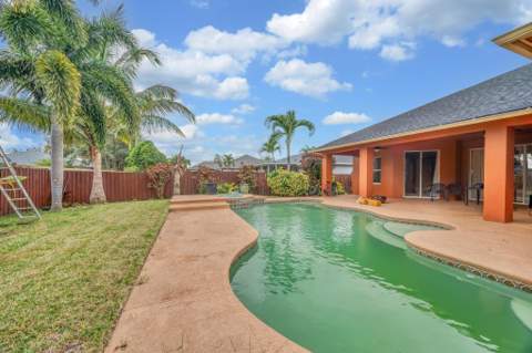 624 SW Nichols Terrace, Port St. Lucie FL - photo 18 of 44