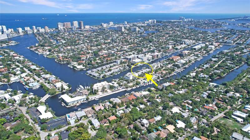 2 bedroom Townhouse at 424 Hendricks Isle #6, The Boathouse, Fort Lauderdale — photo 2