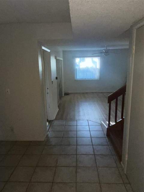4887 NW 94th Terrace #4887, Sunrise FL - photo 8 of 17