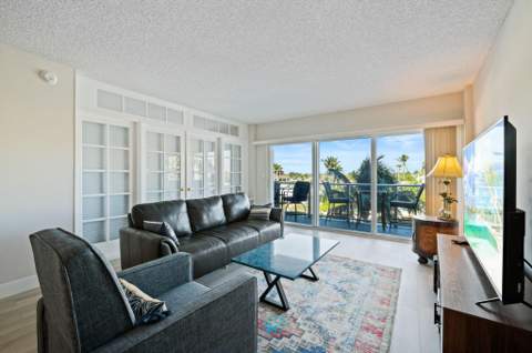 140 NE 28th Avenue #406, Pompano Beach FL - photo 20 of 40