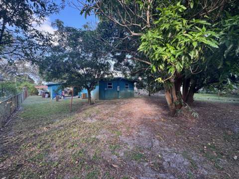 924 NW 14 Court, Fort Lauderdale FL - photo 7 of 9