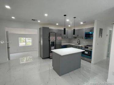 751 NW 18TH Street