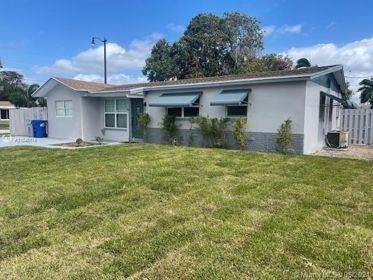 751 NW 18th Street, Pompano Beach FL - photo 10 of 11