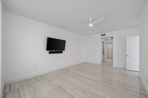 730 N Ocean Boulevard #801, Pompano Beach FL - photo 11 of 37