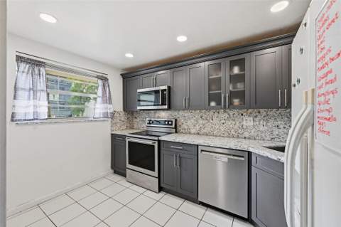 7500 NW 17th Street #110, Plantation FL - photo 11 of 27