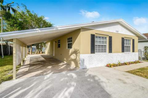 1227 Cherokee Street, Jupiter FL - photo 24 of 29