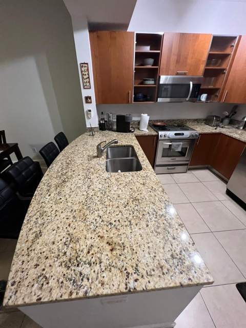 1945 S Ocean Drive #910, Hallandale Beach FL - photo 19 of 31