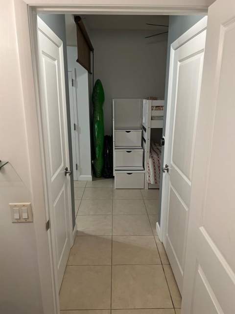 1945 S Ocean Drive #910, Hallandale Beach FL - photo 23 of 31