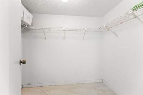 7020 Half Moon Circle #105, Hypoluxo FL - photo 24 of 41