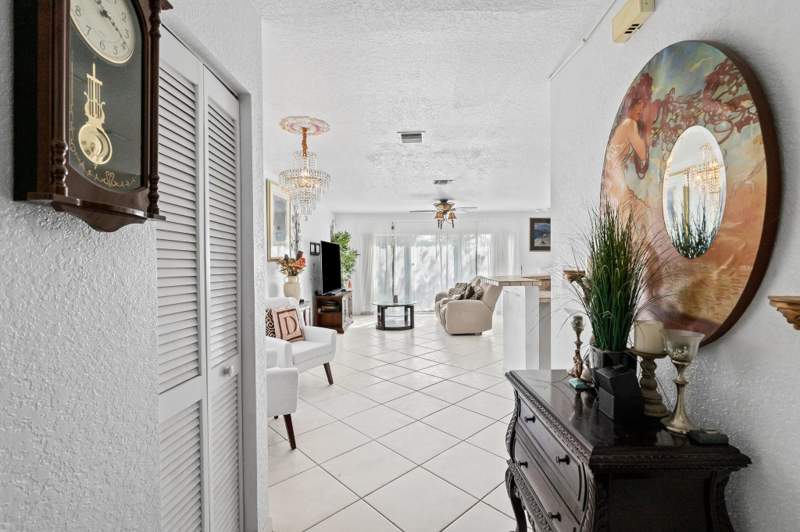3 bedroom Townhouse at 8940 NW 38th Drive #8940, Broken Woods, Coral Springs — photo 2