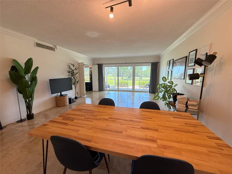 3 bedroom Condominium at 3000 N Palm Aire Drive #107, NO 4 PALM-AIRE COUNTRY CLUB, Pompano Beach — photo 2