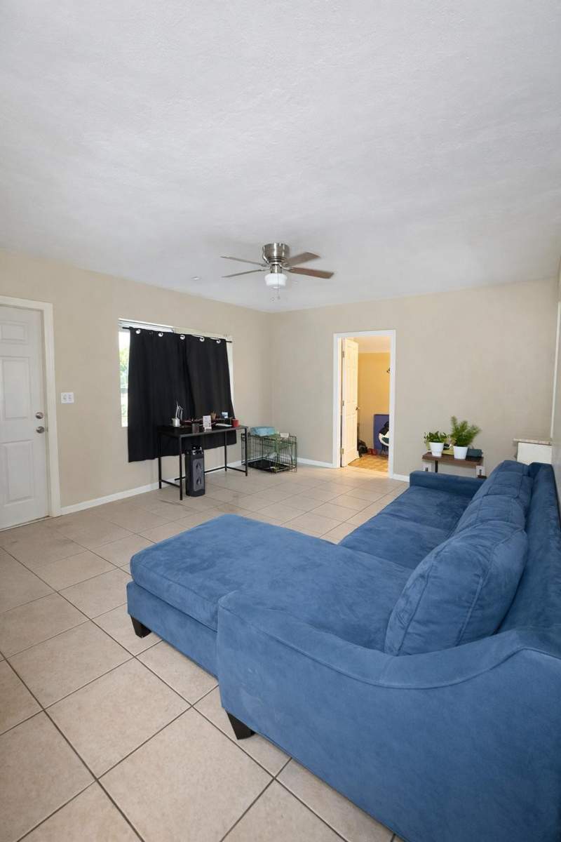 3 bedroom Single Family Residence at 1225 NW 10th Place, Lauderdale Manors Add 30-, Fort Lauderdale — photo 5