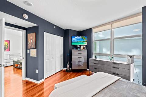 347 N New River Drive #606, Fort Lauderdale FL - photo 8 of 36