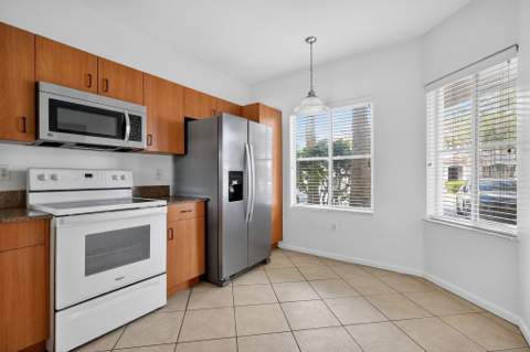 8236 SW 25th Court #103, Miramar FL - photo 11 of 31
