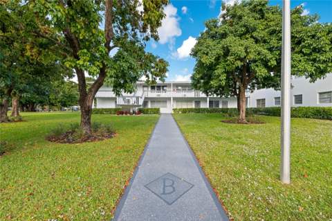 39 Prescott B #39, Deerfield Beach FL - photo 17 of 19