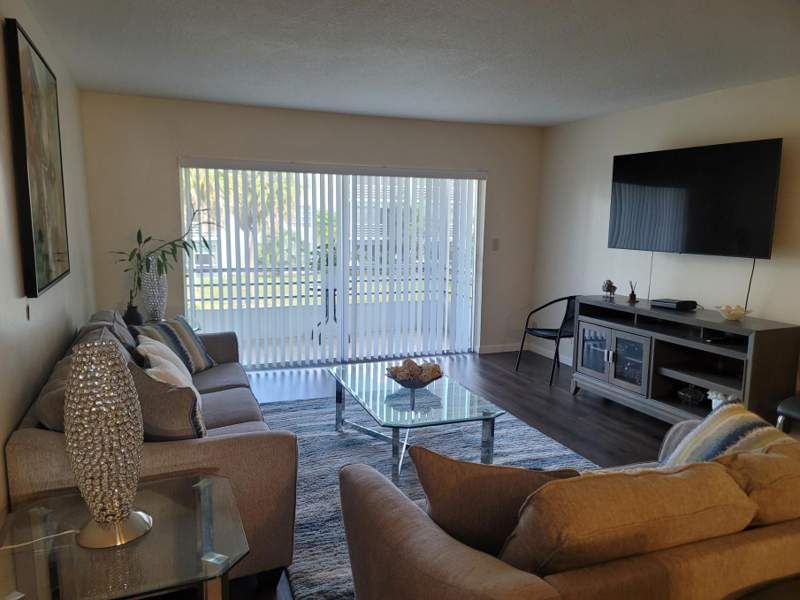2 bedroom Condominium at 3774 Inverrary Boulevard #P202, Las Vistas P In Inverrary, Lauderhill — photo 2