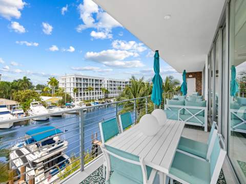 21 Isle Of Venice Drive #301, Fort Lauderdale FL - photo 18 of 44