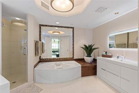1228 Hillsboro Mile #202, Hillsboro Beach FL - photo 24 of 44