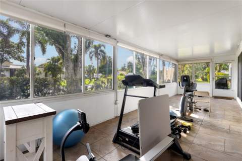 5541 Ainsley Court, Boynton Beach FL - photo 16 of 34