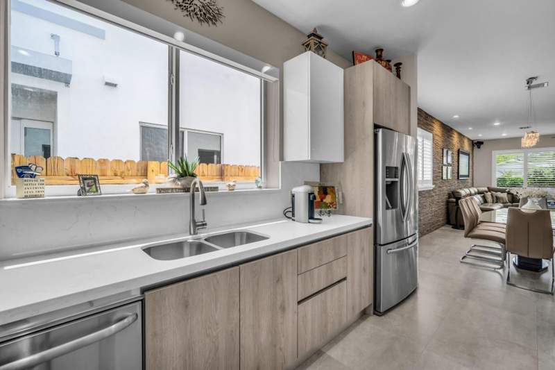 3 bedroom Townhouse at 807 SW 7th Avenue, Tarpon River, Fort Lauderdale — photo 5