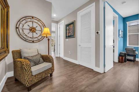 807 SW 7th Avenue, Fort Lauderdale FL - photo 23 of 28