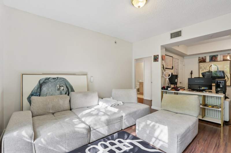 1 bedroom Condominium at 533 NE 3rd Avenue #321, Sole, Fort Lauderdale — photo 4