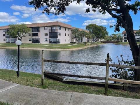 6080 N Sabal Palm Boulevard #103, Tamarac FL - photo 14 of 17