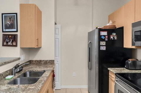 2401 NE 65th Street #112, Fort Lauderdale FL - photo 18 of 40