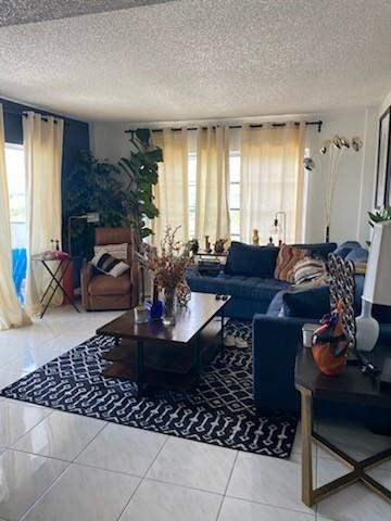 4174 Inverrary Drive #1015, Lauderhill FL - photo 7 of 15
