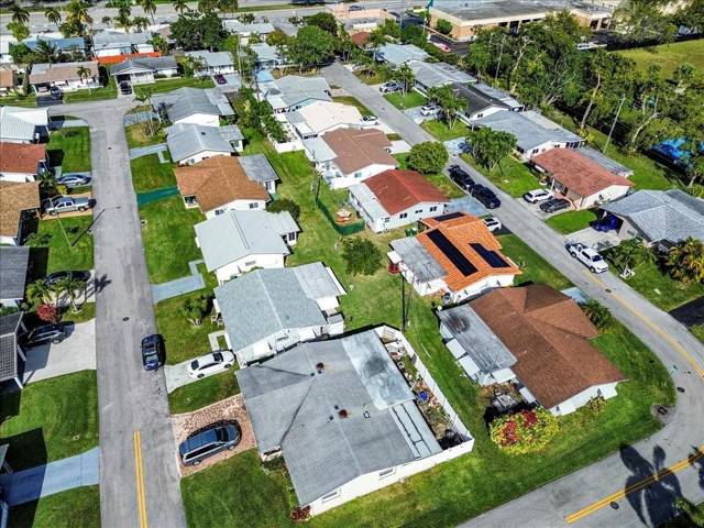 4805 NW 25th Terrace