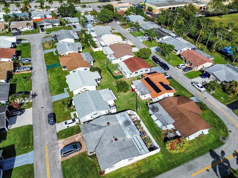 2 bedroom Single Family Residence at 4805 NW 25th Terrace, Tamarac Lakes South 62-24, Fort Lauderdale — photo 1