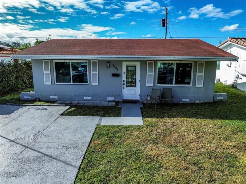 2 bedroom Single Family Residence at 4805 NW 25th Terrace, Tamarac Lakes South 62-24, Fort Lauderdale — photo 2