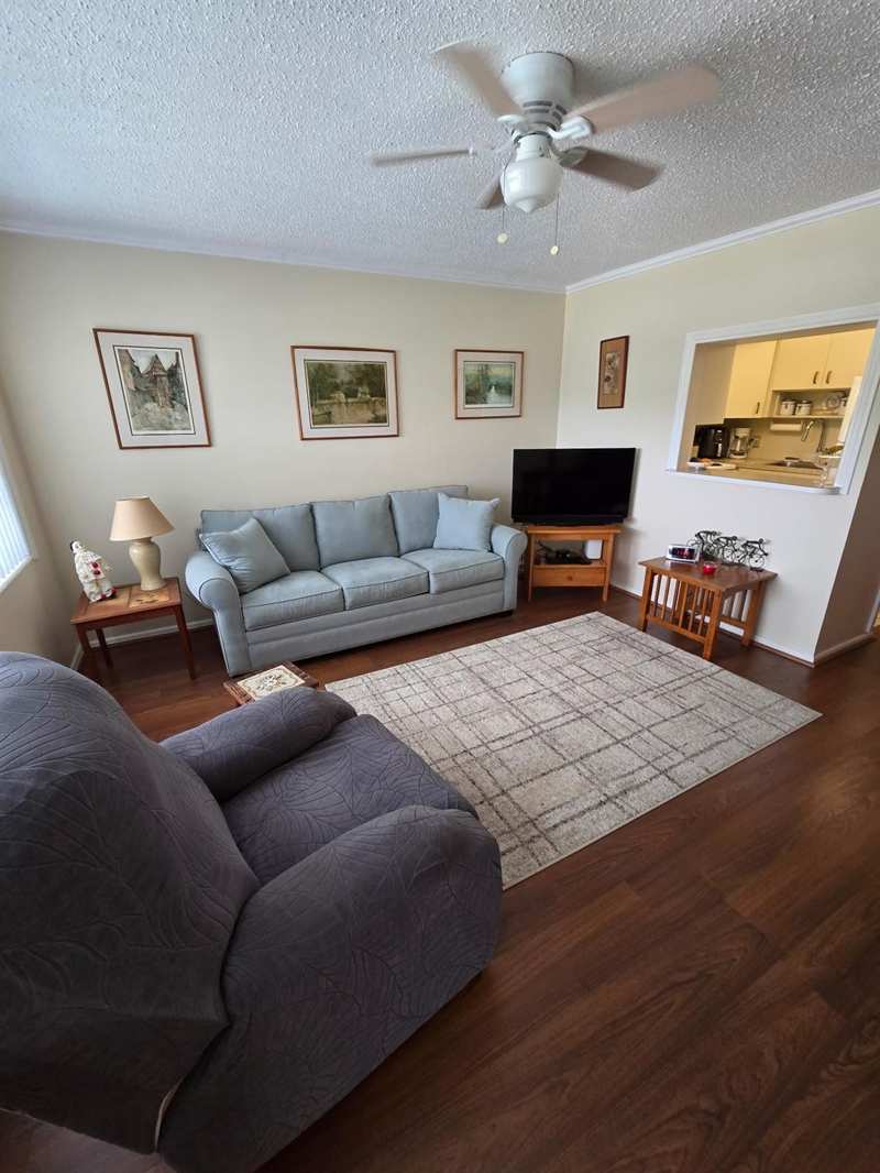 1 bedroom Condominium at 111 Lyndhurst E #111, Century Village, Deerfield Beach — photo 1
