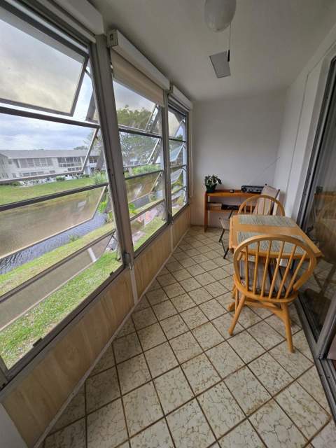 111 Lyndhurst E #111, Deerfield Beach FL - photo 13 of 82