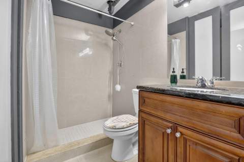 3050 NE 16th Avenue #207, Oakland Park FL - photo 20 of 29