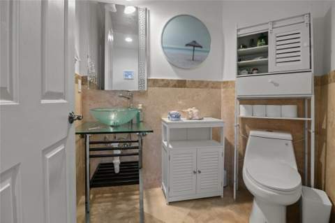 732 NE 15th Avenue, Fort Lauderdale FL - photo 18 of 48