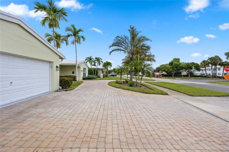 3 bedroom Single Family Residence at 6543 NE 21st Road, Imperial Point 5 Sec 60-4, Fort Lauderdale — photo 5