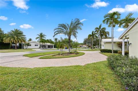 6543 NE 21st Road, Fort Lauderdale FL - photo 6 of 38