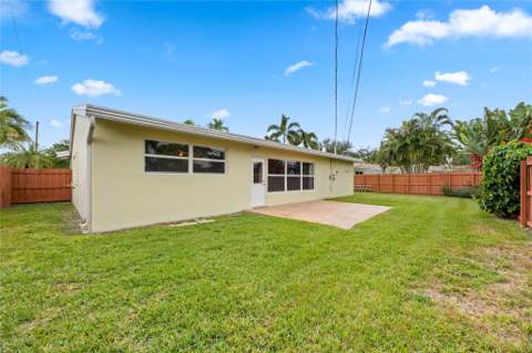 6543 NE 21st Road, Fort Lauderdale FL - photo 9 of 38
